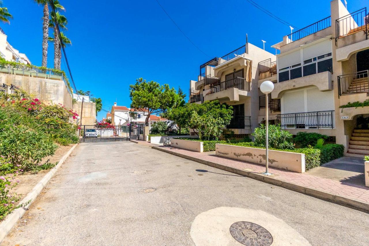 He Torre Del Moro Lägenhet Torrevieja Exteriör bild